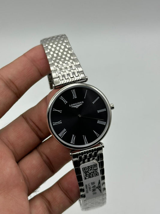 High Quality Luxury Branded Watch - Silver