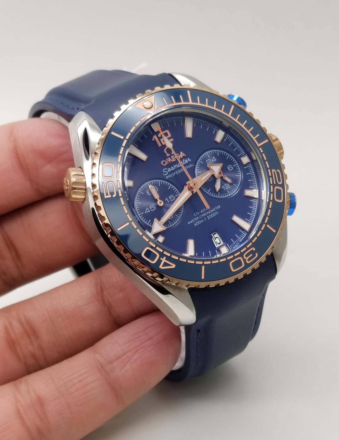 High Quality Luxury Branded Watch - Silver