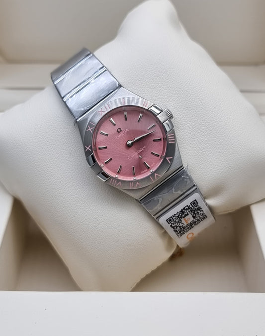 High Quality Luxury Branded Watch - Silver