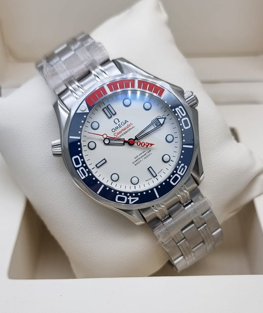 High Quality Luxury Branded Watch - Silver