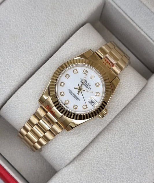 High Quality Luxury Branded Watch - Gold