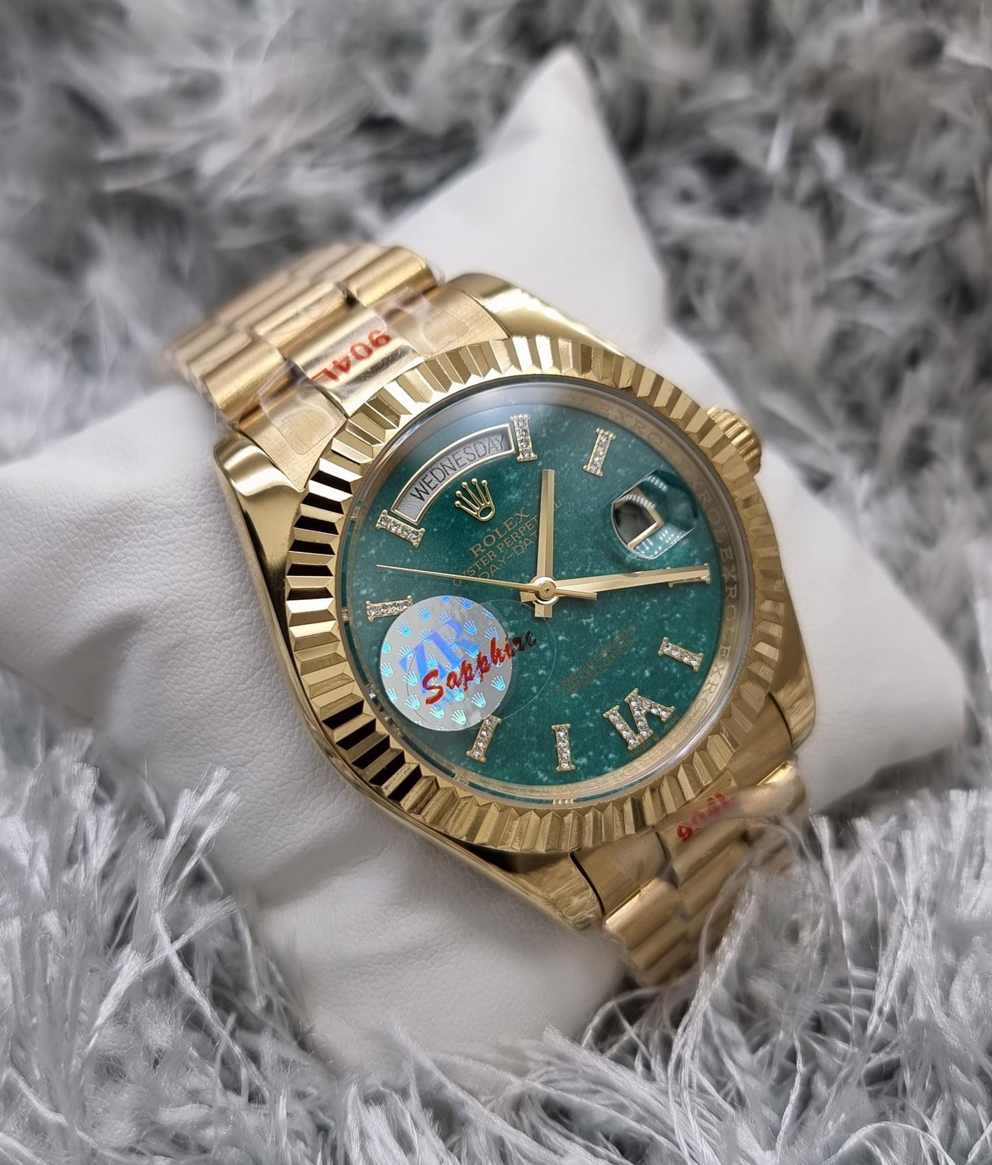 High Quality Luxury Branded Watch - Gold