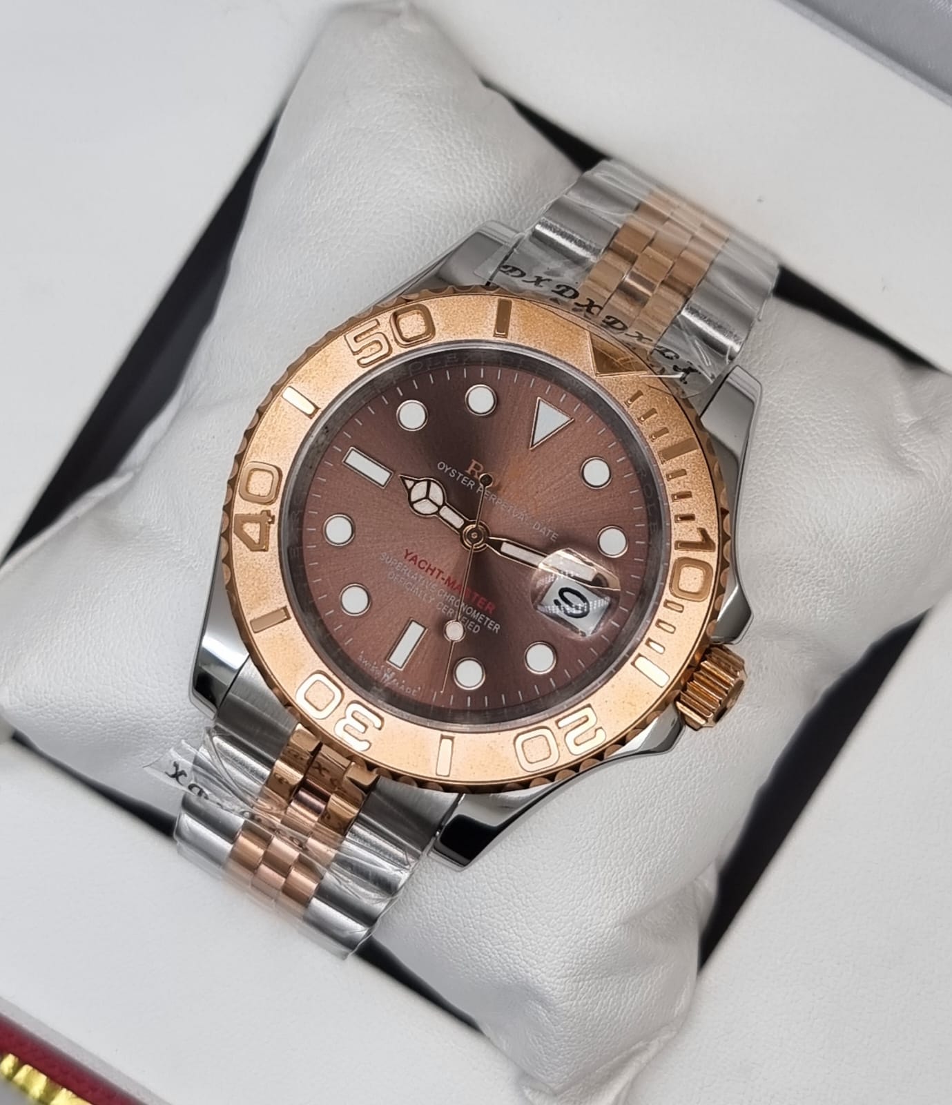 High Quality Luxury Branded Watch - Rose & Silver