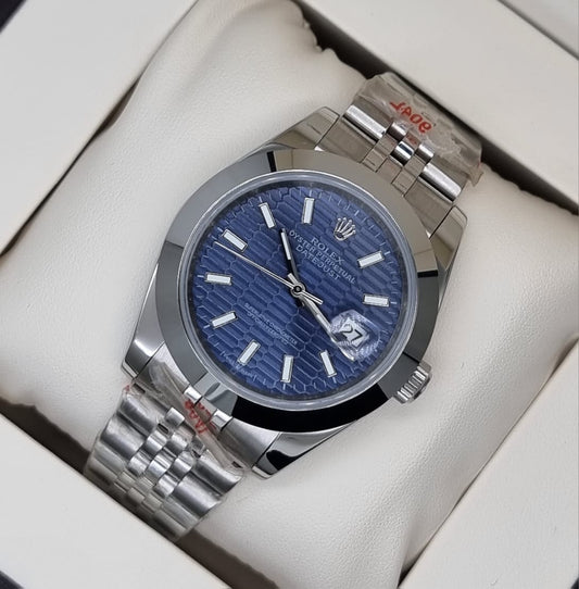 High Quality Luxury Branded Watch - Silver