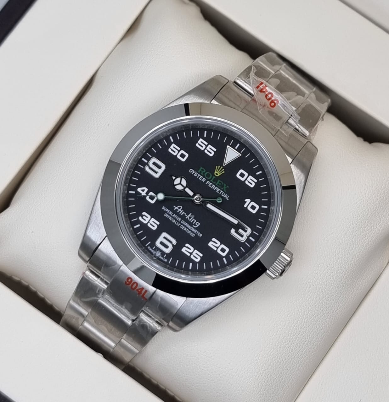 High Quality Luxury Branded Watch - Silver