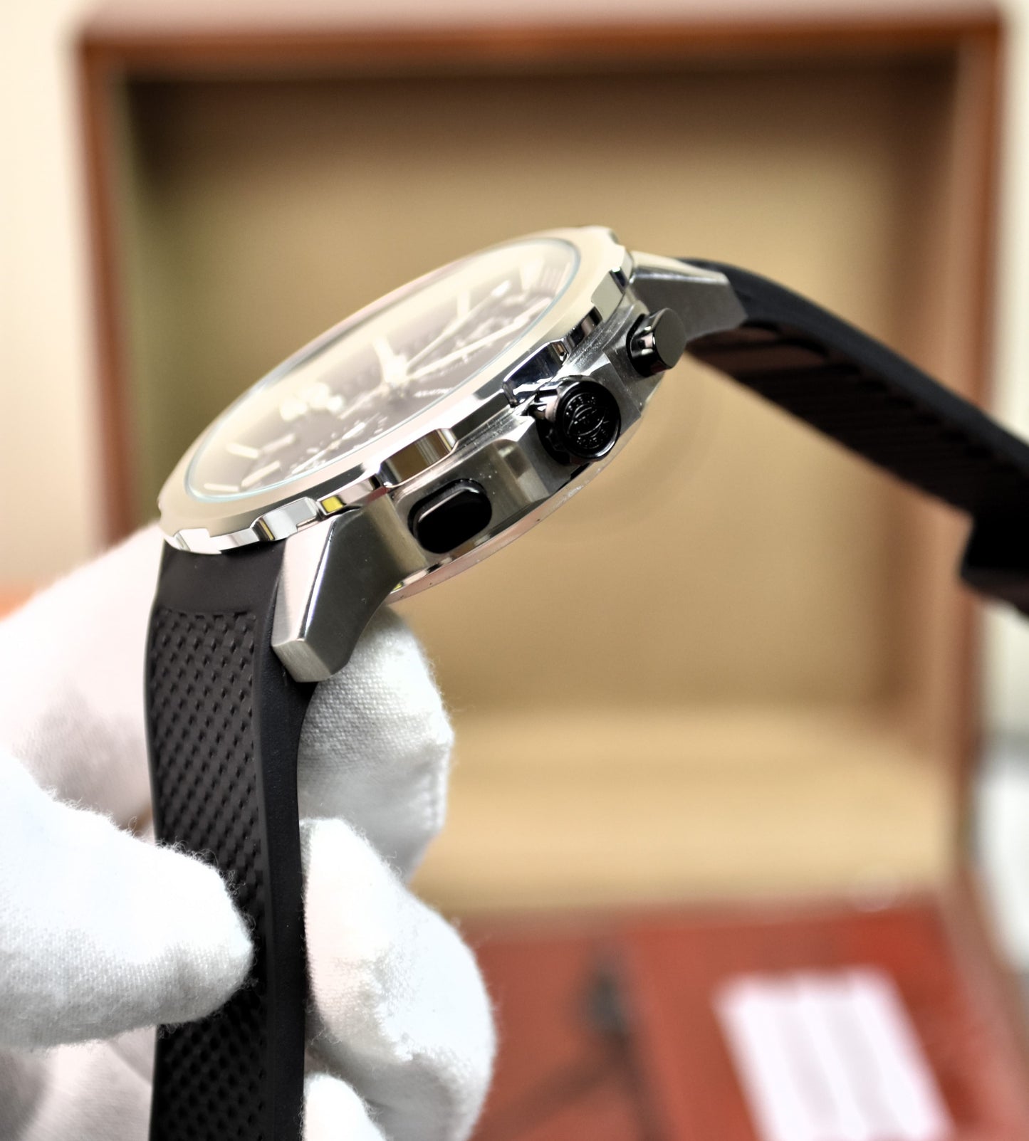 High Quality Luxury Branded Watch - Black