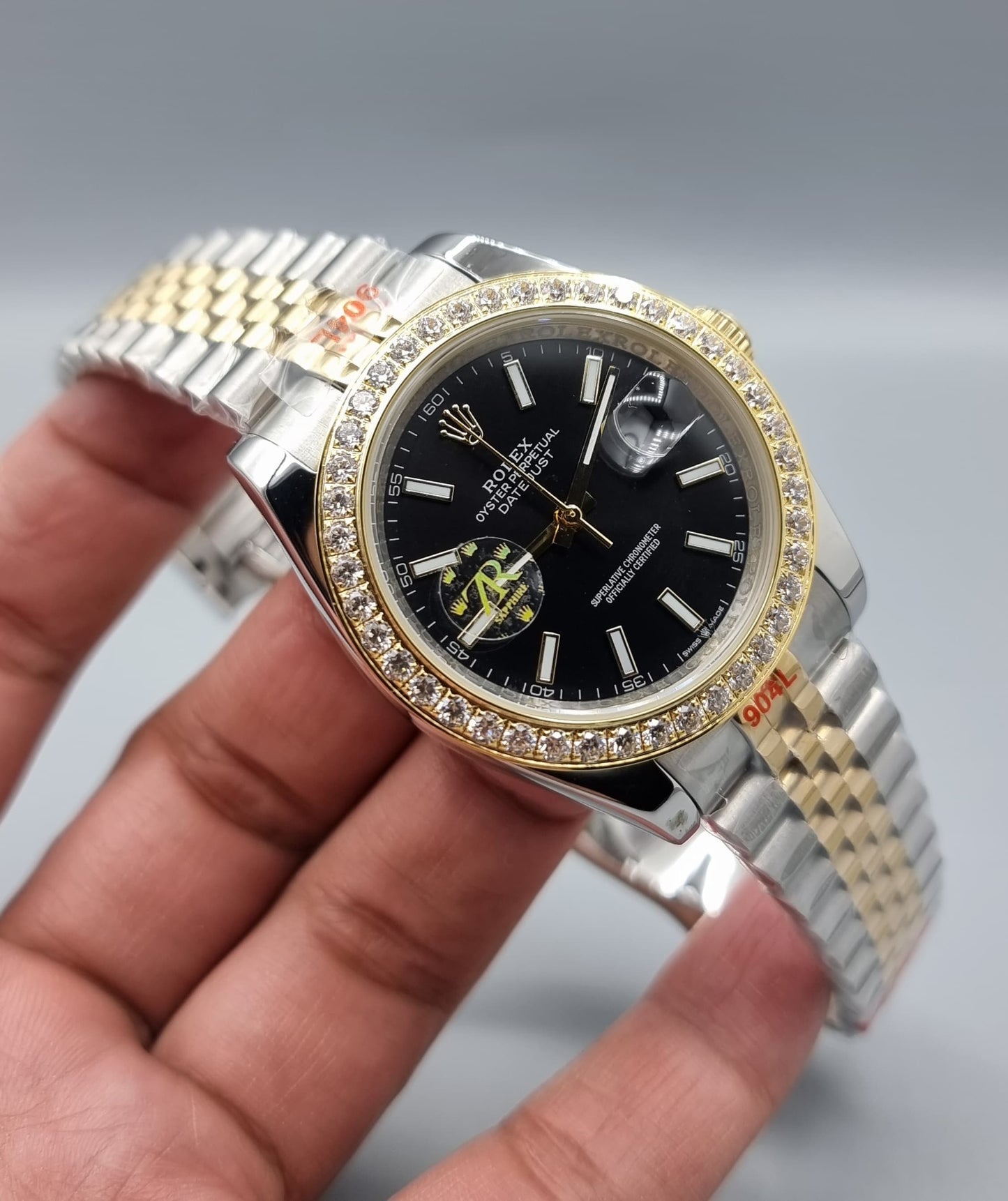 High Quality Luxury Branded Watch - Black Index Dail
