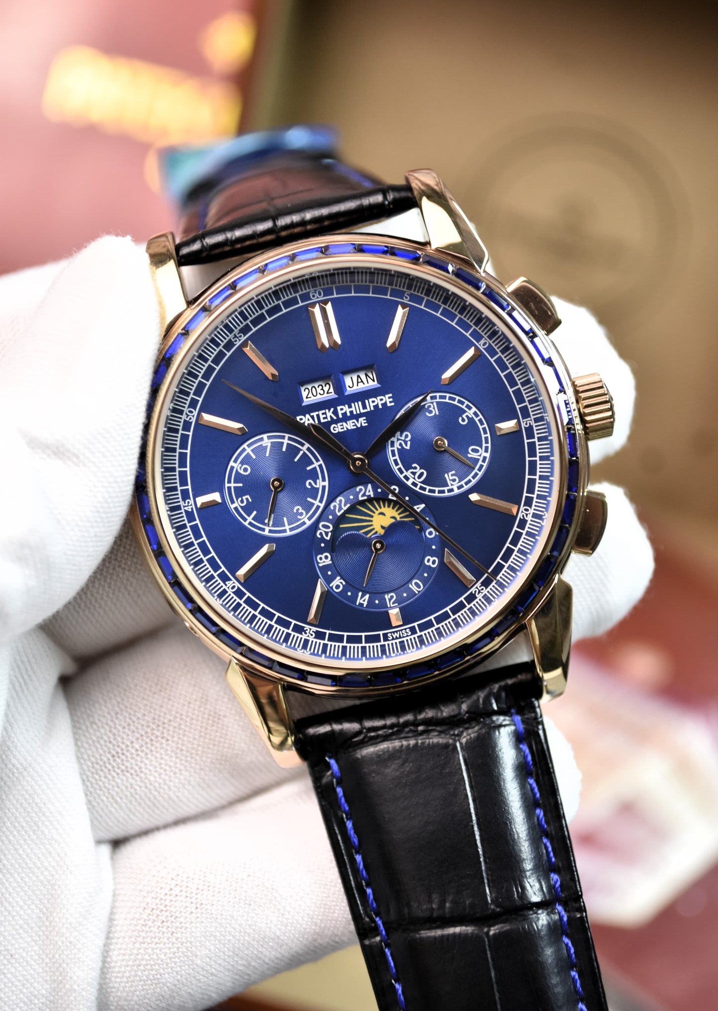 High Quality Luxury Branded Watch - Color Stone Bezel (Blue)