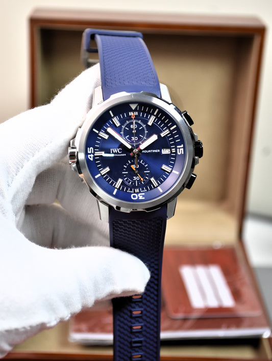 High Quality Luxury Branded Watch - Blue