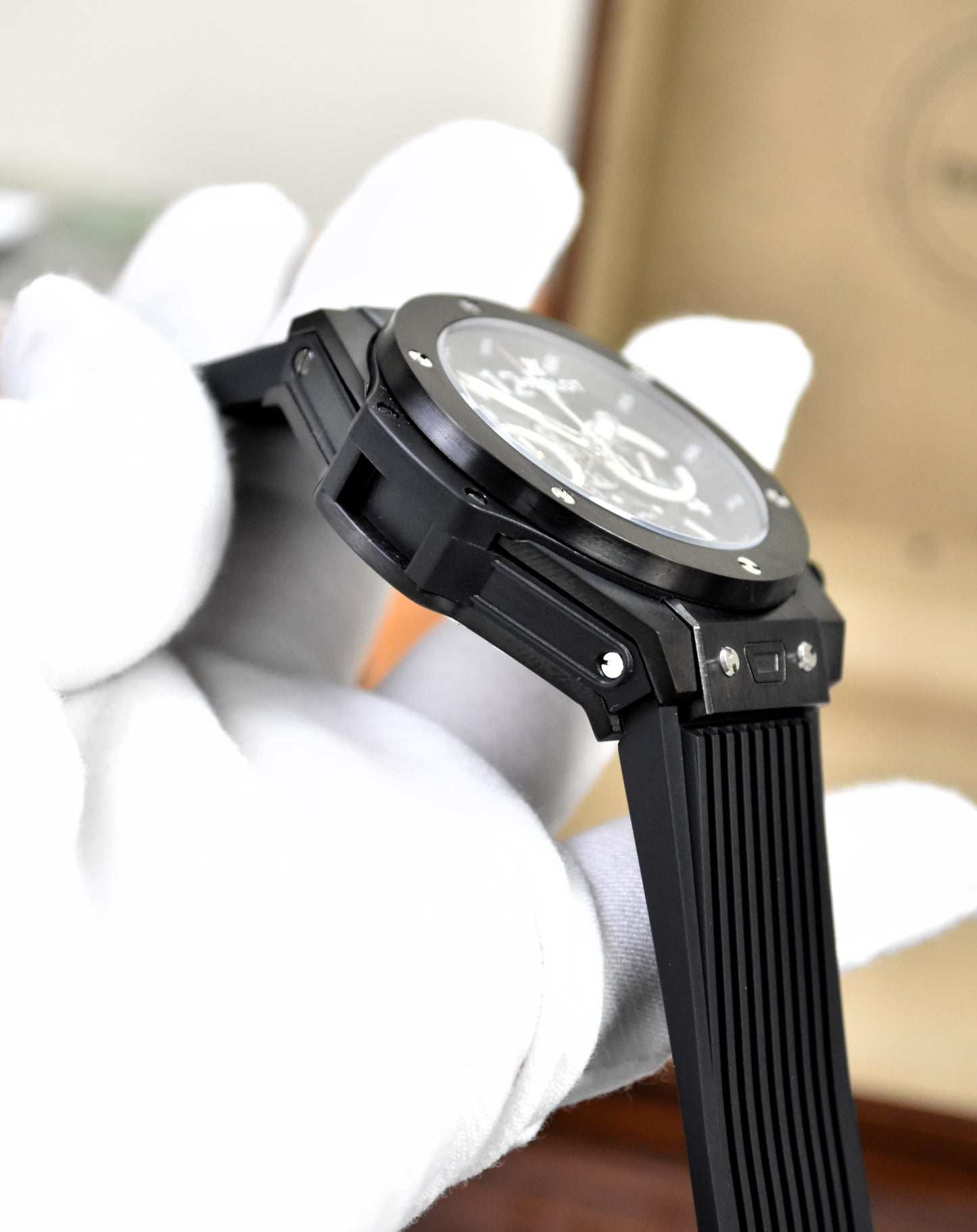 High Quality Luxury Branded Watch - Pure Black