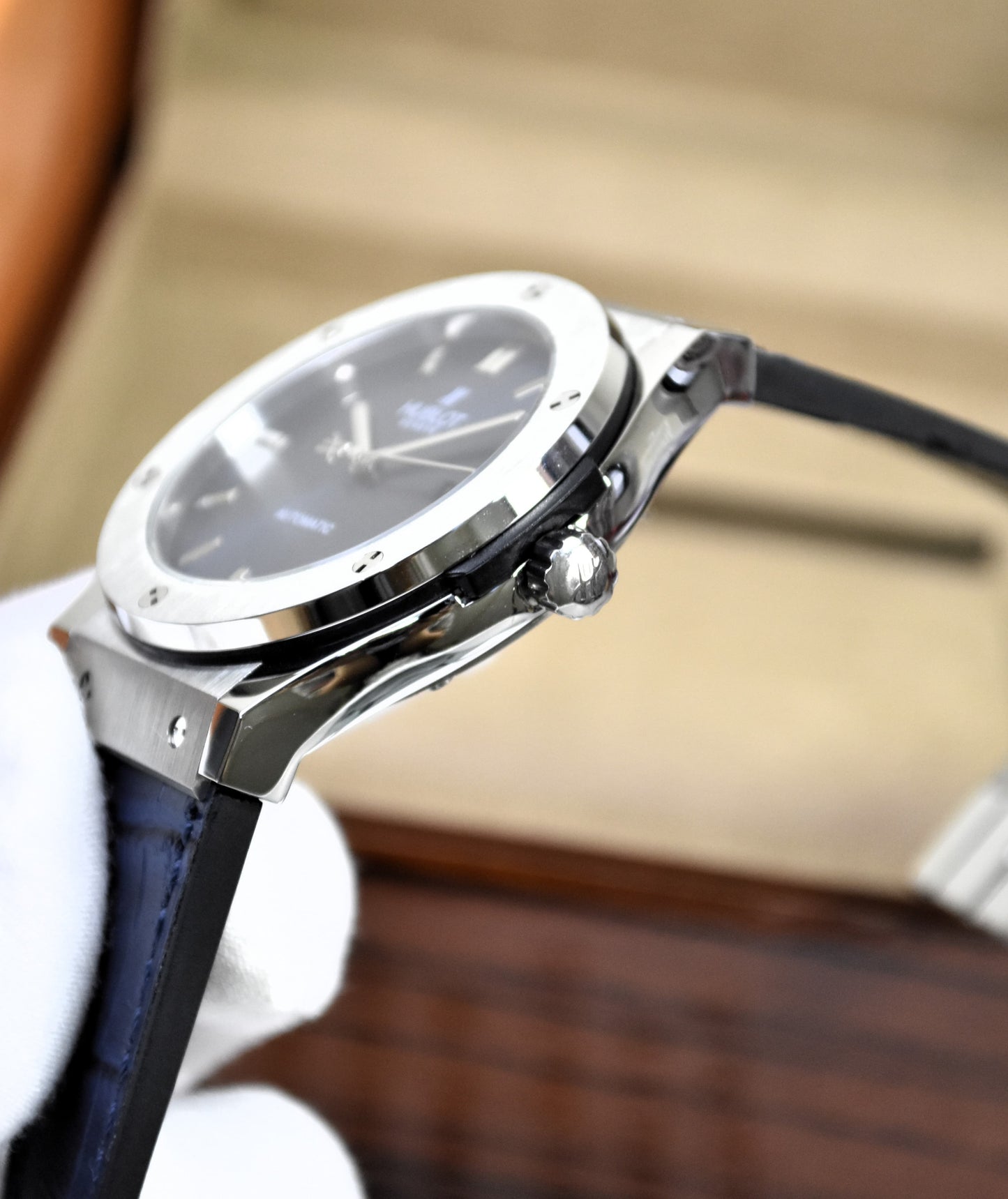 High Quality Luxury Branded Watch - Blue Leather