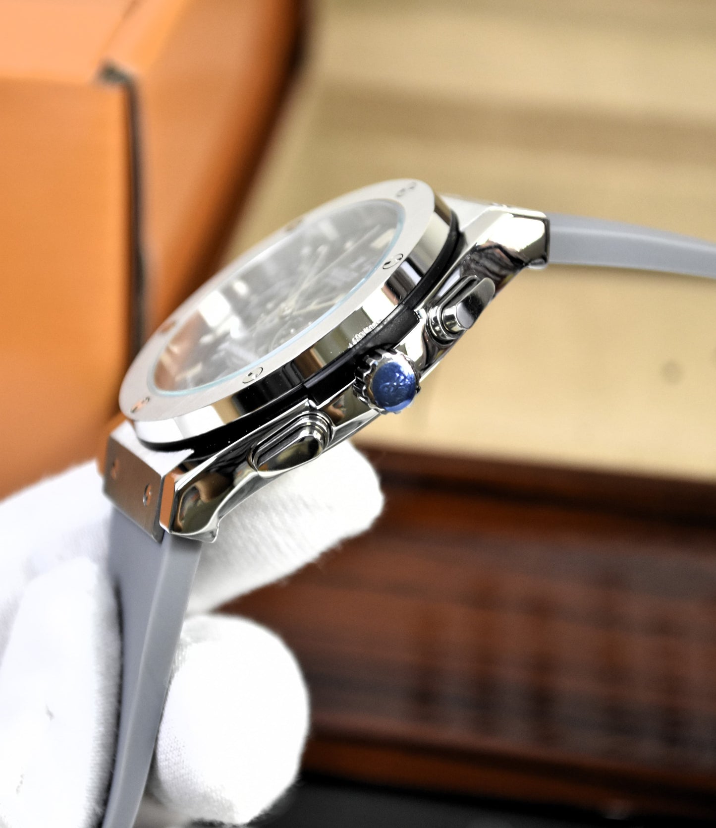 High Quality Luxury Branded Watch - Grey