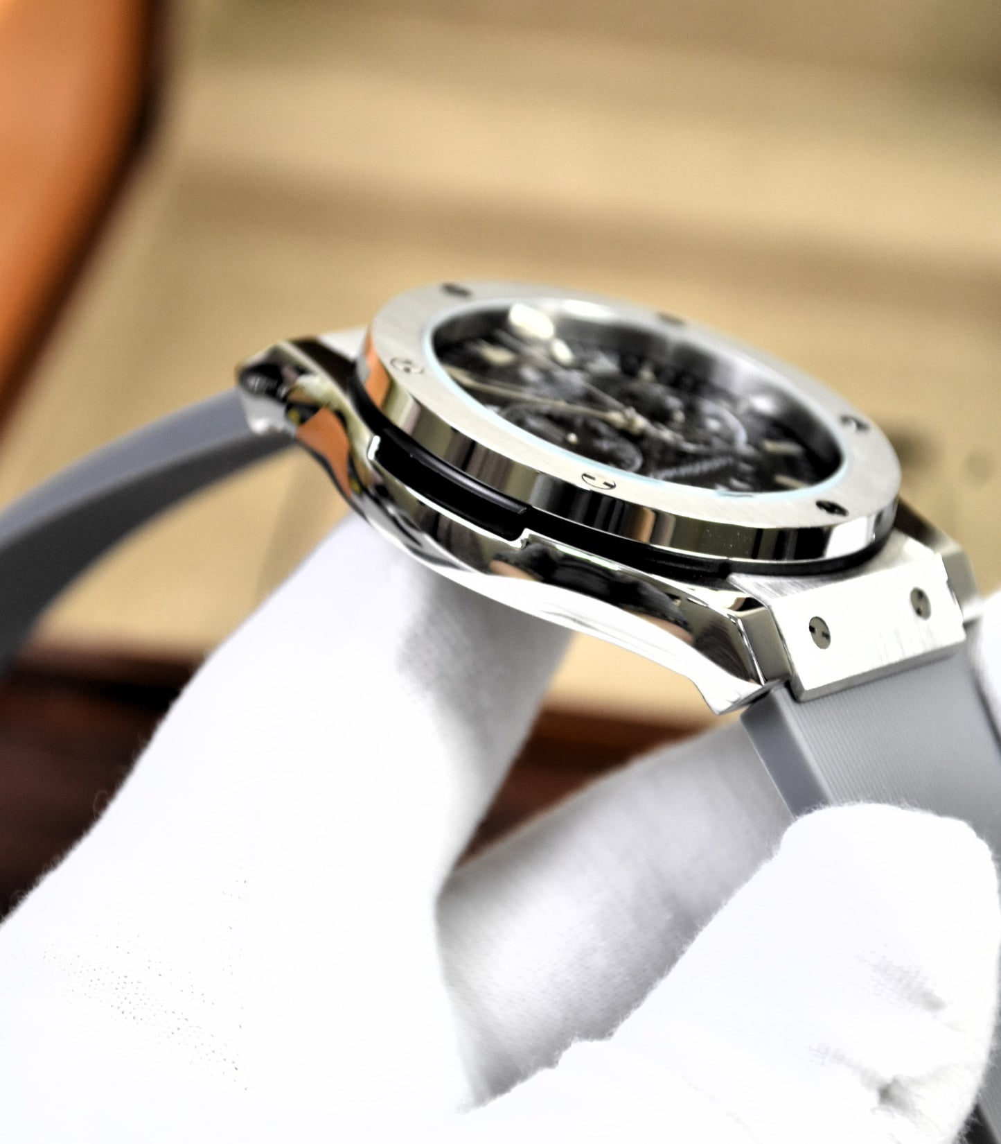High Quality Luxury Branded Watch - Grey