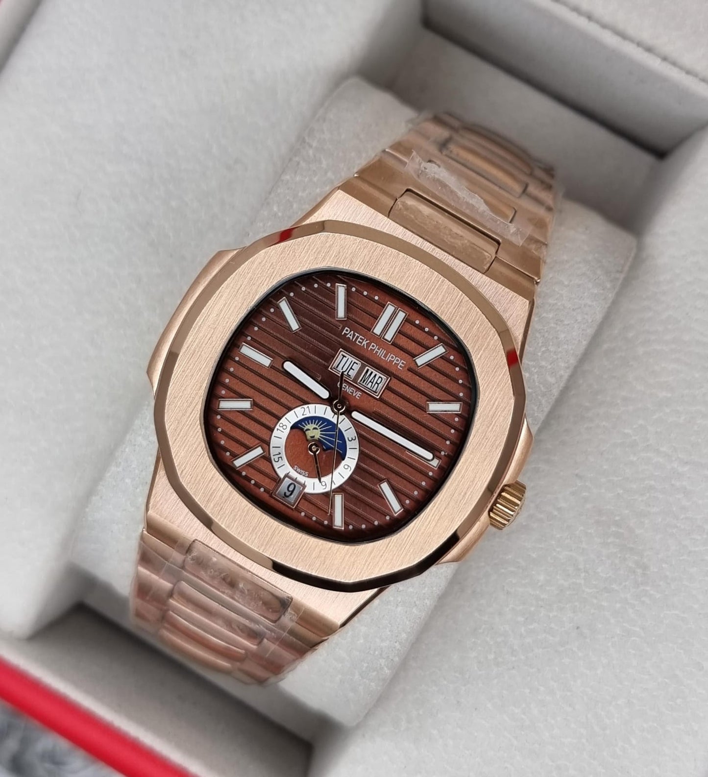High Quality Luxury Branded Watch - Rose Gold
