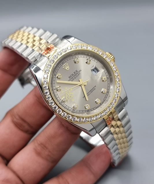 High Quality Luxury Branded Watch - Silver Dail