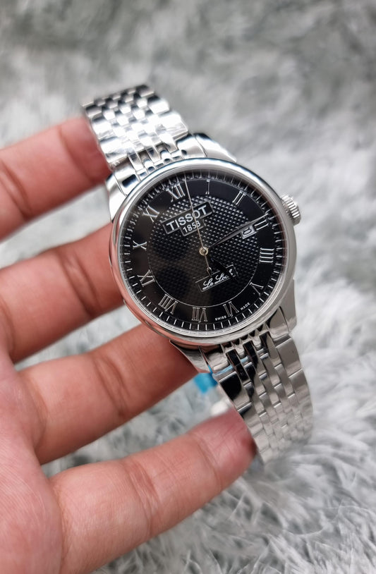 High Quality Luxury Branded Watch - Silver