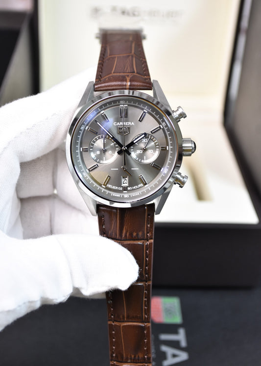 High Quality Luxury Branded Watch - Grey Dail