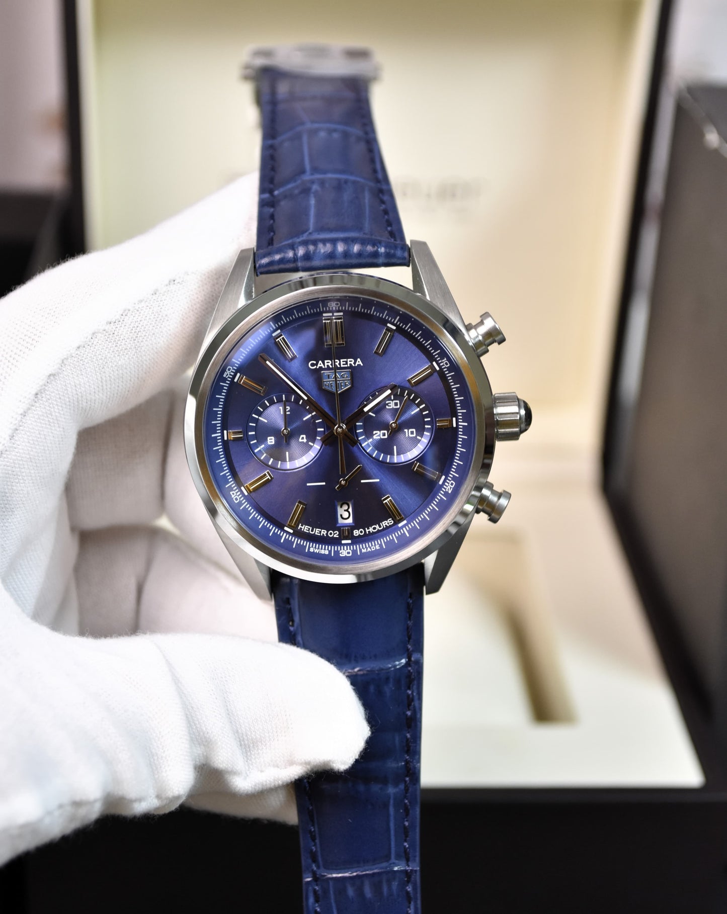 High Quality Luxury Branded Watch - Blue Dail