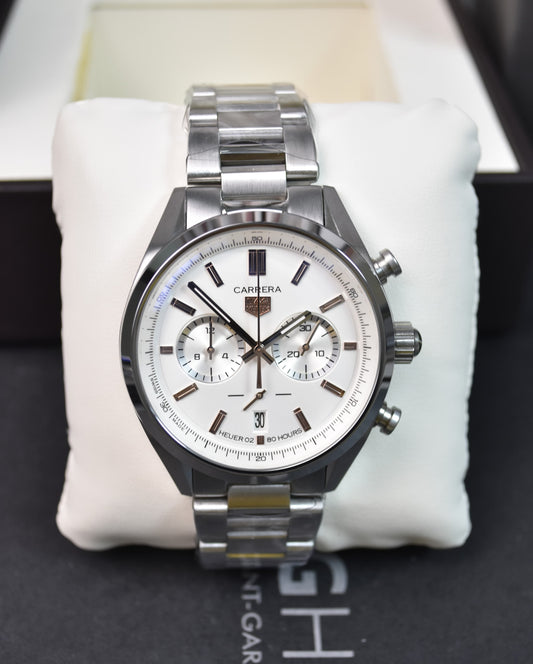 High Quality Luxury Branded Watch - White Dail